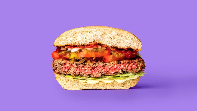Impossible Burger--the company behind the "bleeding" meatless burger--receives $75 million investment. trib.al/zu3vfVG