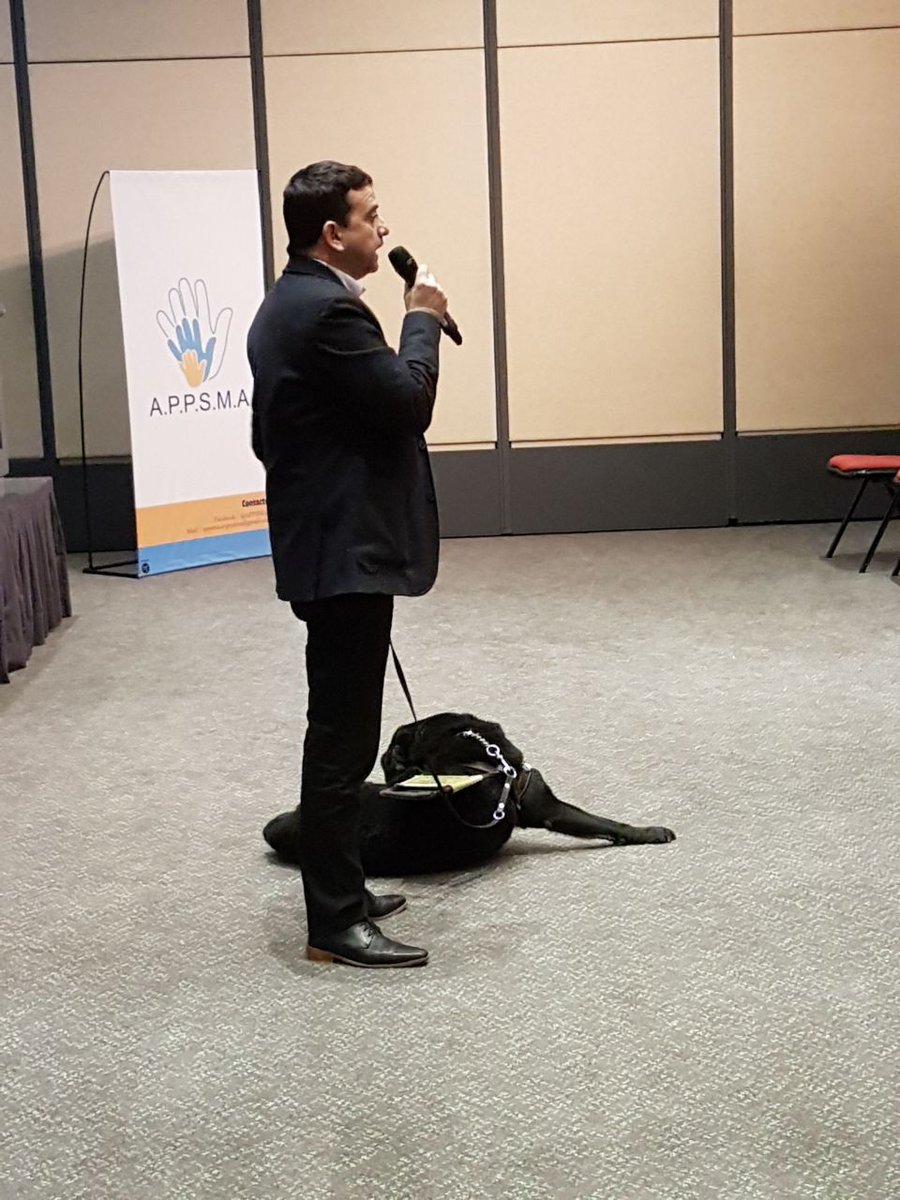 maxybandit's tweet photo. #Ahora disertando en el I Congreso Nacional Vida Autónoma de las Personas con sordoceguera y discapacidad múltiple en Argentina #APPSMA https://t.co/IMwb6dBhxf
