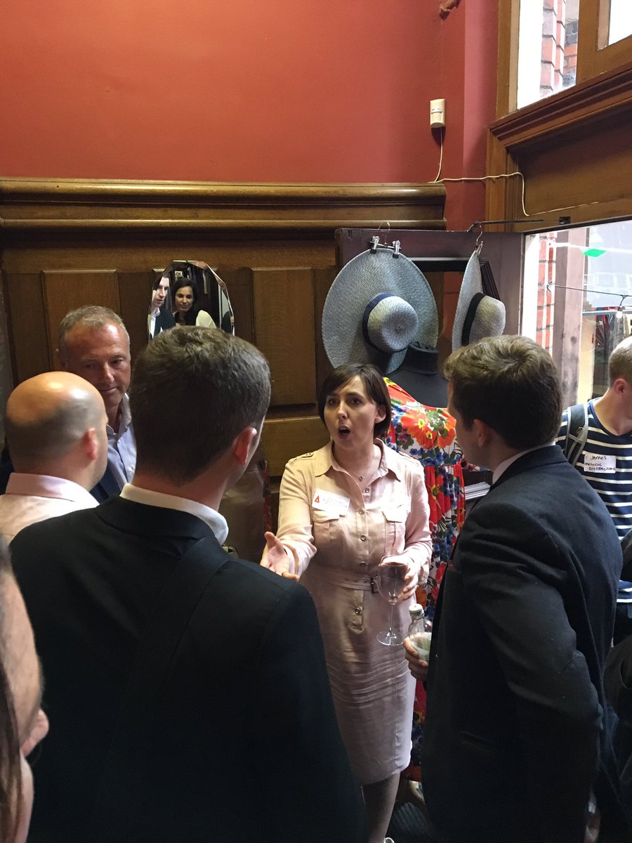 jayneharringtos's tweet photo. The rain won't stop us #doorwaynetworking #letstalkbusiness @wrightsureins @rhian_rhianb @GaryJMckeever https://t.co/N2YmRf8yG3