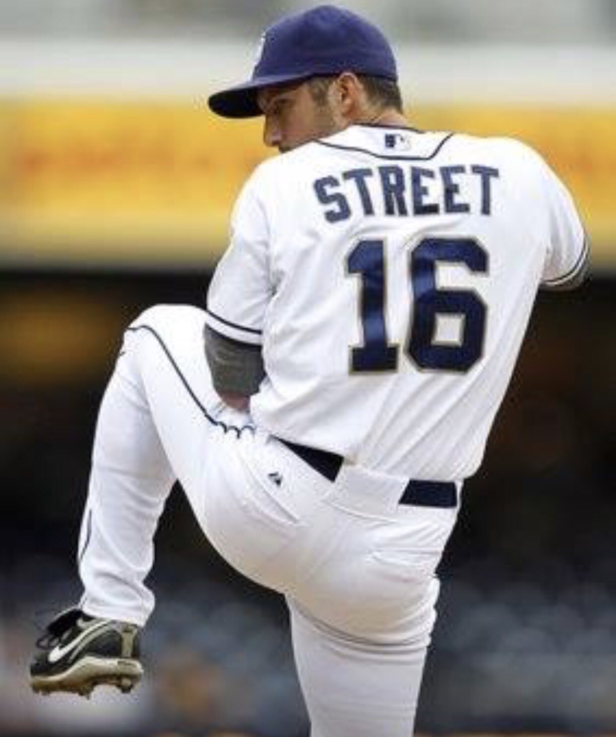 A Happy Birthday to former Pitcher Huston Street 