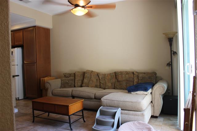 DistinctiveProp's tweet image. Just Listed in San Marcos!
Call Phil Johnson (760) 613-0265
Click Below for More Photos
2 Bedroom 2.5 Bath
$419,000
distinctivepropertiesinc.com/821-almond-roa…