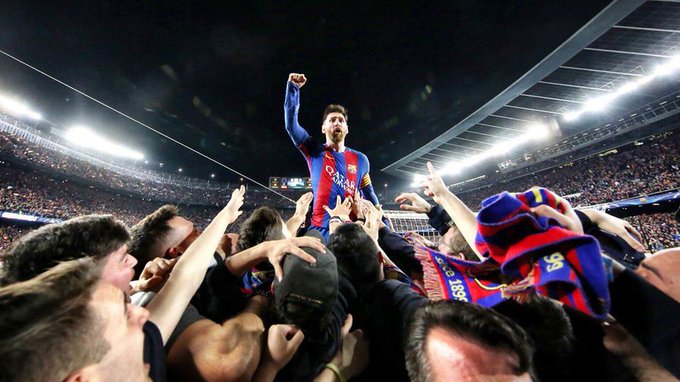 Neymar no bajó los brazos en el 6-1, pero los focos se los llevó Messi. Fuente: FC Barcelona.