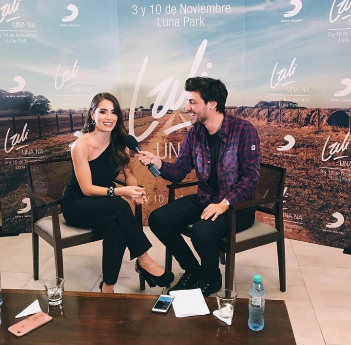 PonceLizardoo's tweet photo. Gracias Lali por tu generosidad y por la linda engeria que manejas siempre! 👑 https://t.co/FlhdYRTe0e