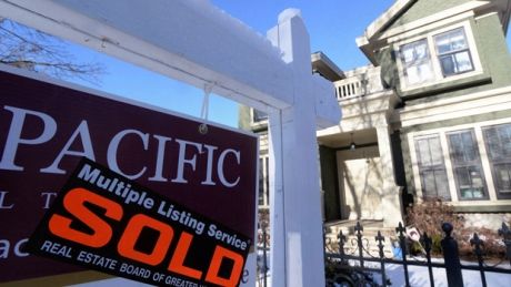 cbcnewsbc's tweet photo. Foreign buyers' tax and other measures under review, B.C. housing minister says https://t.co/Jg3Rih7jMc https://t.co/VYaSp7yffS