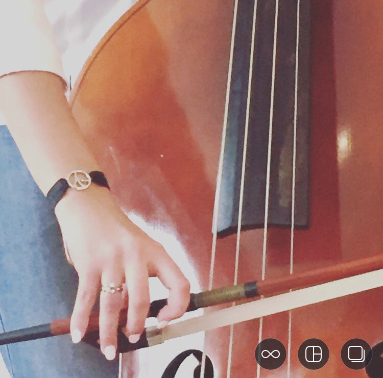 onachanjewelry's tweet photo. Musical morning @_nai_c_  
.
.
.
#doublebass #MimiToo #peace #elastic #bracelet #LittleJewels #openring #swarovski #crystals @wolfandbadger https://t.co/oDfrTMOO1S