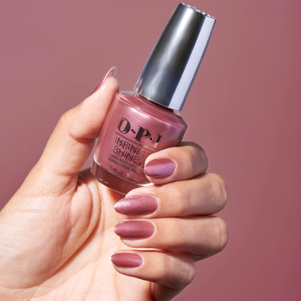 Shimmer &amp; shine for weeks at a time! #ReykjavikHasAlltheHotSpots available in our #InfiniteShine system. Shop here: opi.is/fC4knI