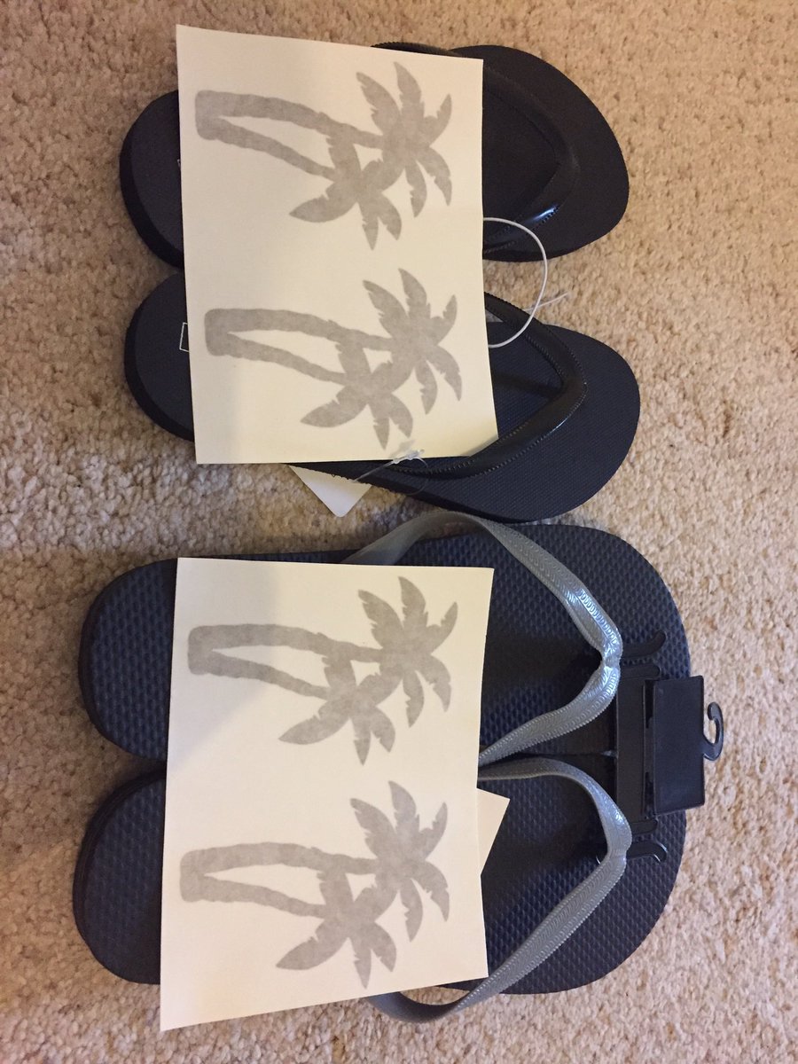 sarahdangar's tweet photo. Anyone else making palm tree themed flip flops this eve??? No? Just me then #palmtreeparty #beach https://t.co/ORqyy4FNo0