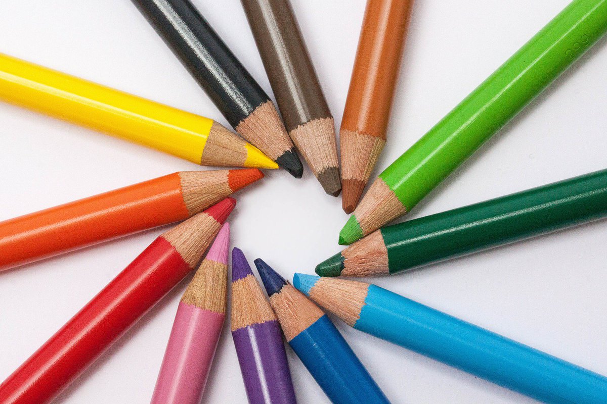 featherstofly's tweet photo. Design is where Maths meets Art #nationalcolouringbookday #sneakyscience https://t.co/ZLEkp8dmqB