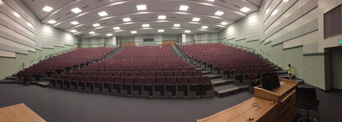 Coach_Swords's tweet photo. My lessons and stories deserve a class this size #PSURoamin #Swordsarmy https://t.co/RZfGAzkfsN
