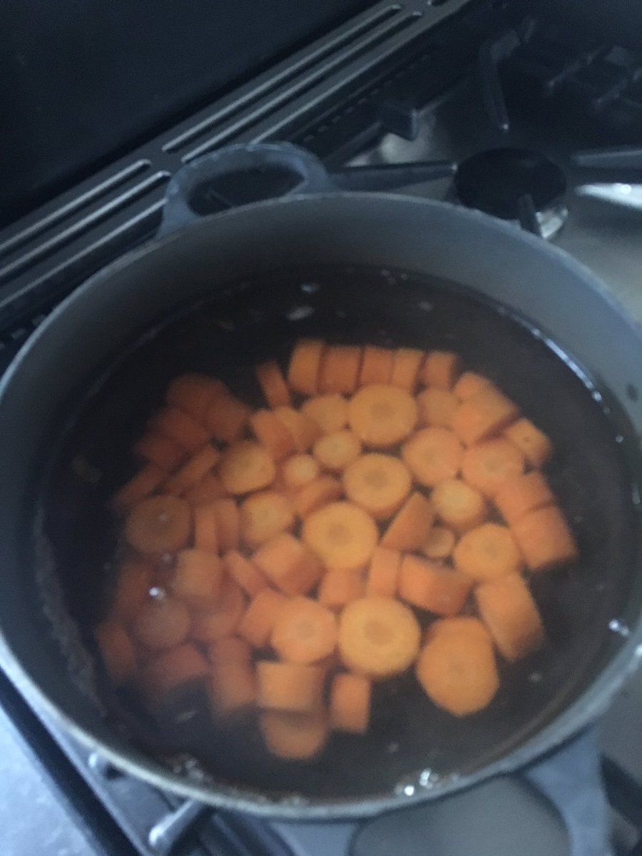 TatwsTrading's tweet photo. Proper veggies tonight where I know exactly where they come no #fake farms here @prescottfarms 👌👌👌 https://t.co/bwzESYpjoo