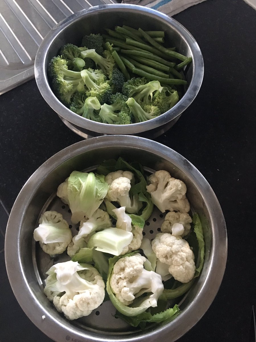 TatwsTrading's tweet photo. Proper veggies tonight where I know exactly where they come no #fake farms here @prescottfarms 👌👌👌 https://t.co/bwzESYpjoo