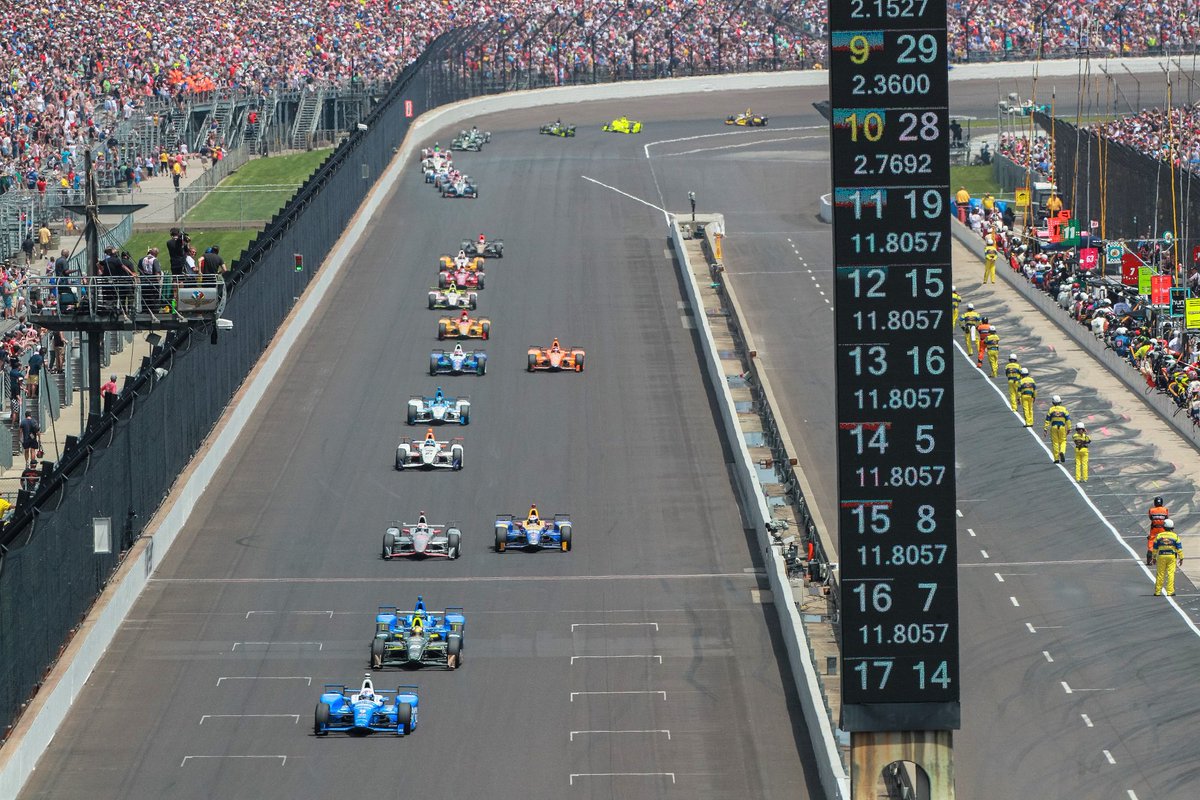 IMS's tweet photo. Scenes from the first laps of the #101stRunning of the #Indy500! ๐ https://t.co/oT5oXXpP6Z