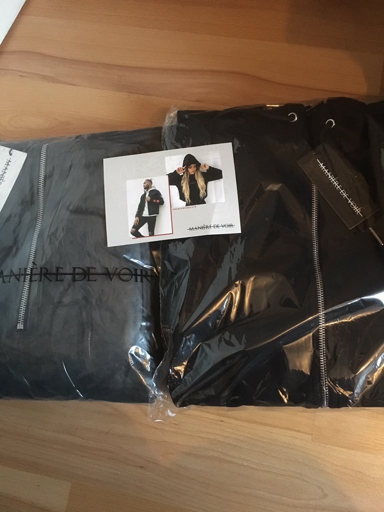 SKlassMusic's tweet photo. Loving these new hoodys. Thank you @ManiereDeVoir https://t.co/jthu6IGgJ5
