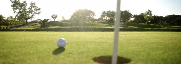 Saca de tu cabeza el 'no puedo' ¡#FelizMiércoles de #golf desde <a href="/TalayuelaGolf/">Talayuela Golf</a>!