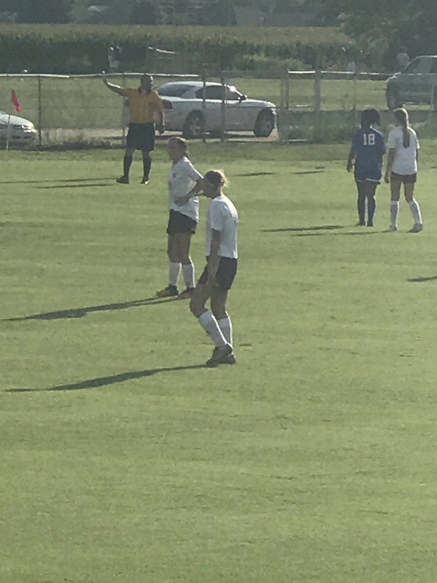 CoachJLyonsPE's tweet photo. Jaylynn's 1st JV Scrimmage vs Apollo #7thGrader #Watch&Learn #GoLadyColonels https://t.co/jm2dMe2Ee5