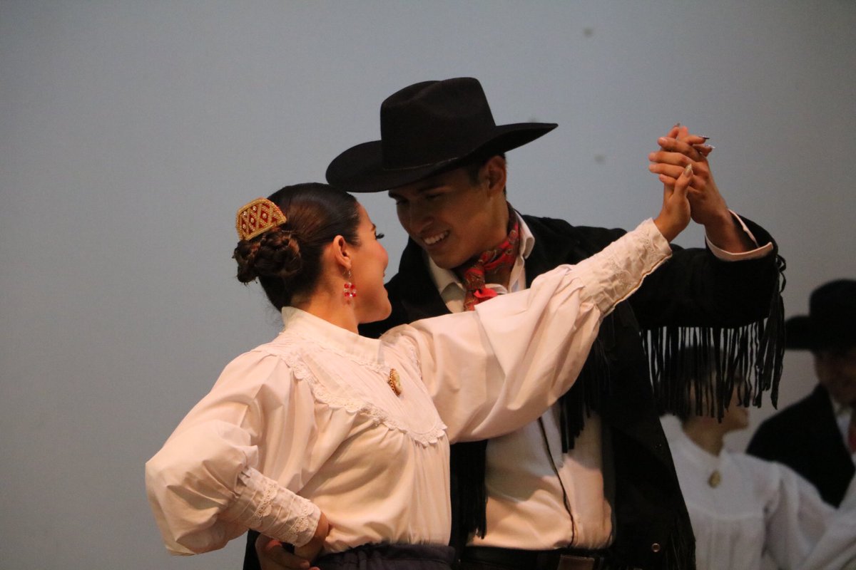 indet_nl's tweet photo. Tras una ardua competencia, el Municipio de Guadalupe se llevó la victoria en Baile Regional. https://t.co/UqE1uJVJUn