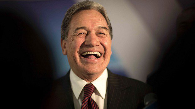 NZ Art Parallels tweet media