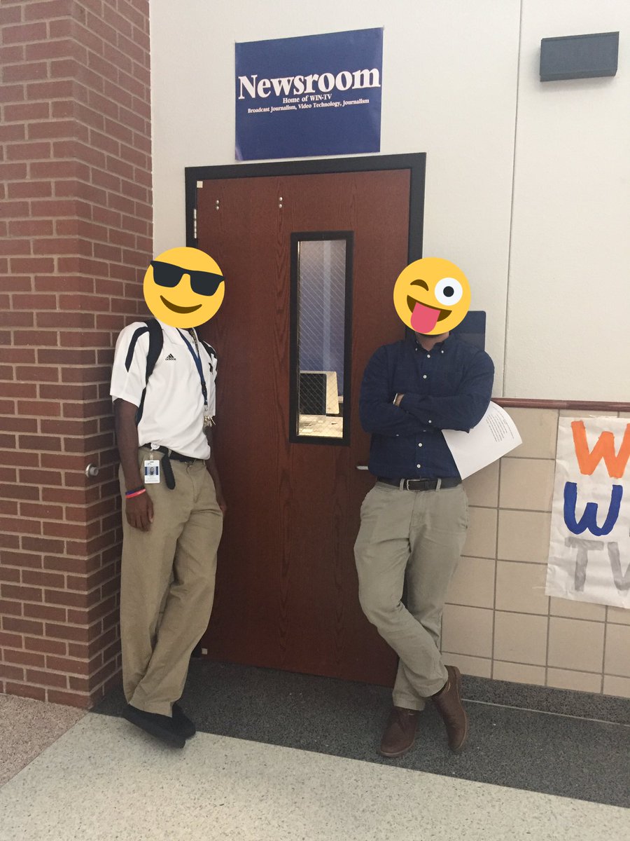 ms_ray11's tweet photo. Tuning in to @WakelandHS #FISDlearns #whslearns https://t.co/ha16kq1qMy