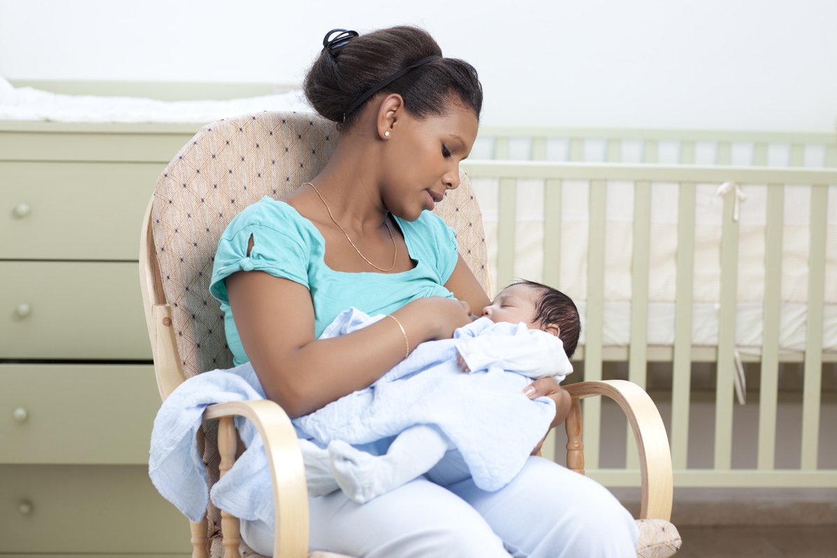 CDCgov's tweet photo. Breastfeeding? Follow these steps to help prevent contamination of your pump kit &amp; to protect your baby: https://t.co/EuZRMszJk1 #WBW2017 https://t.co/n8mXaUpnUL
