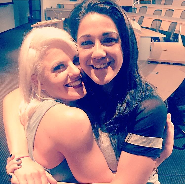 HuggingYourCock's tweet image. I finally got to hug @LustfulCupcake! Ahh!