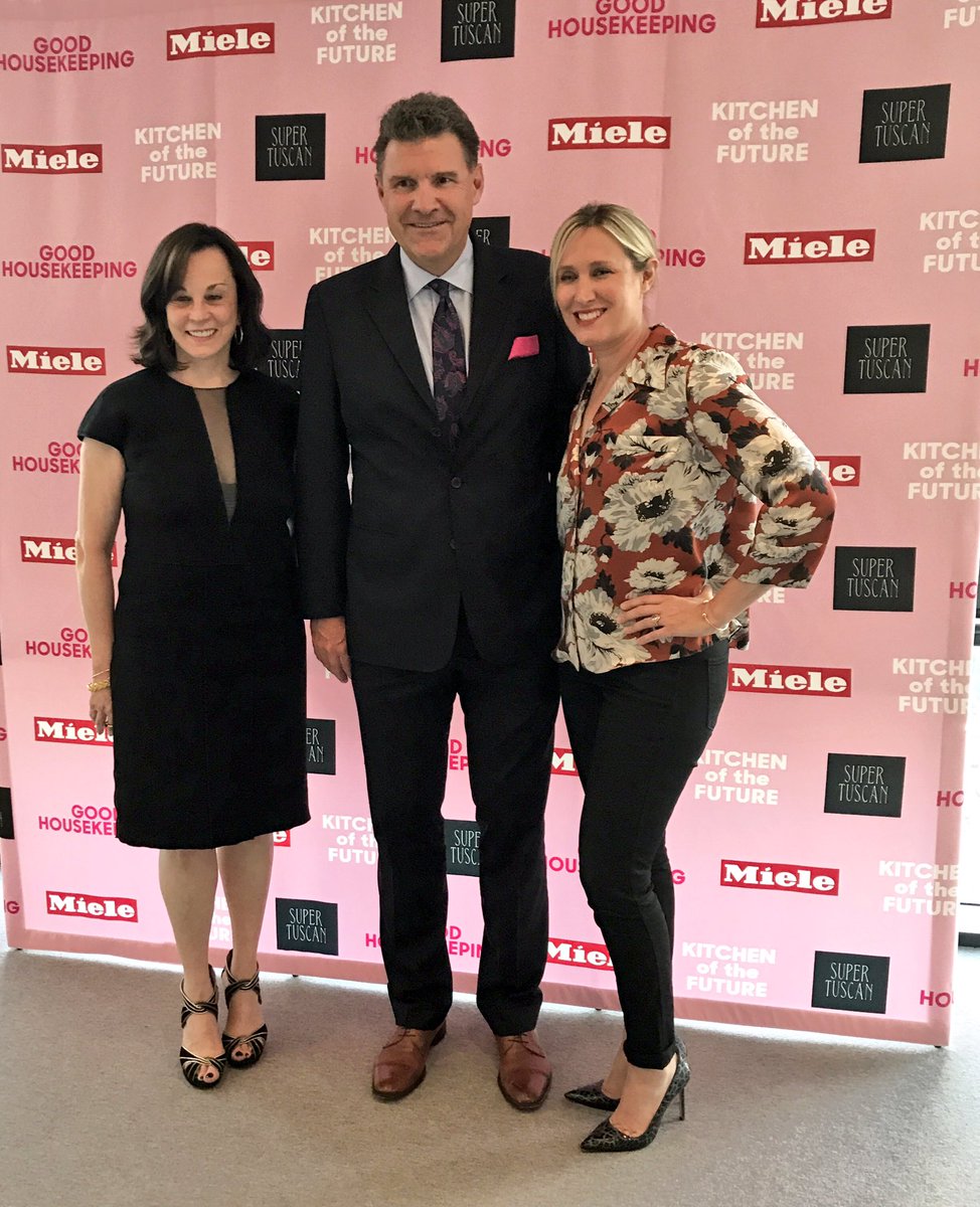 MieleUSA's tweet photo. .@mieleusa President Jan Heck: "Thank you GH's Publisher Patricia Haegele & Editor in Chief @janefrancisco for the fabulous event!" https://t.co/eBTDi2b3La