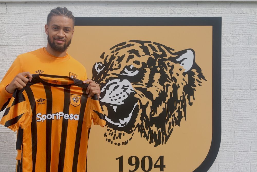 FootgossChamp's tweet photo. Another player leaving @ChelseaFC on loan is @Big_Hec35 who has joined @HullCity on season loan deal #NewSeason #HullCityFC #CFC https://t.co/Lji4xzUvVU