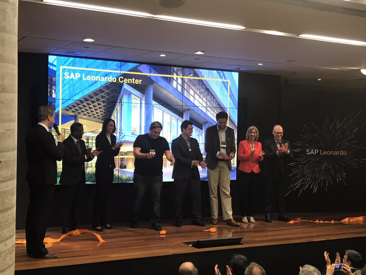 LeaGutberlet's tweet photo. Finally the @SAPLeoCenter in São Leopoldo is open! Take the chance to experience #SAPLeonardo live https://t.co/cq93hCAtVJ