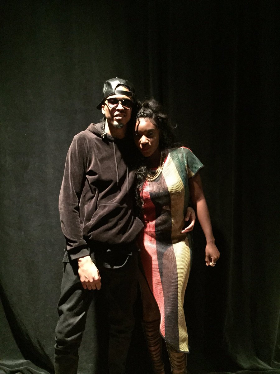leesapoo_justme's tweet photo. @AugustAlsina he so sweet he was like ayyee what's yo name!? https://t.co/smdsc7wkqs