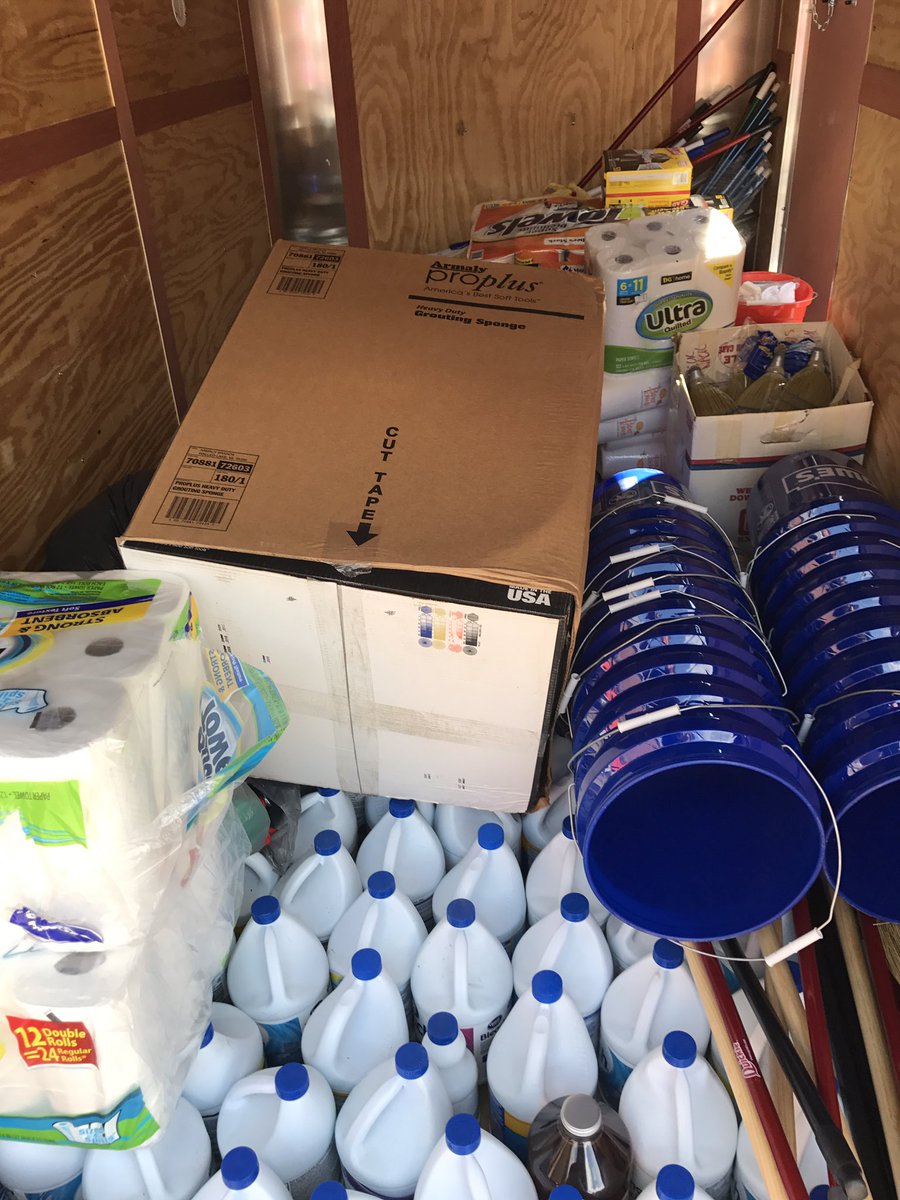 BethMas19085947's tweet photo. Delivering flood recovery donations from Greenbrier East FFA and our community to Hundred High School . #WVFFA #ATUCase17 #GEHSFFA https://t.co/20p27aVrJx