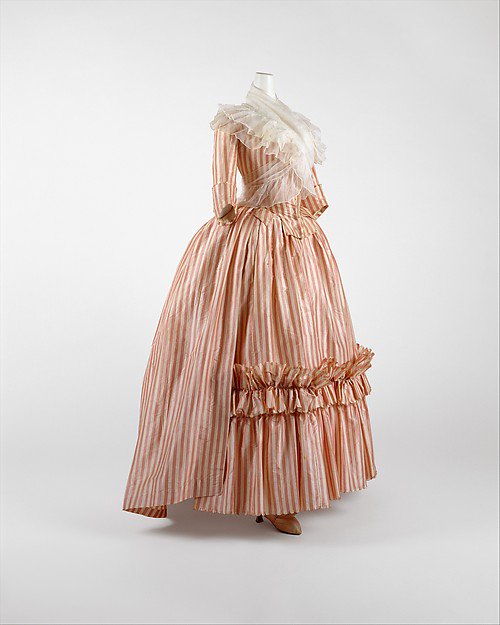 Robe à l&amp;#39;Anglaise metmuseum.org/art/collection…