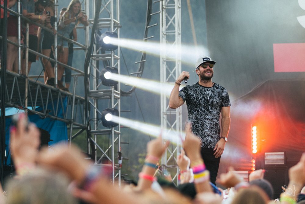 festhut's tweet photo. Are you ready to rock out at BC's biggest and best premiere country music festival? #HEREWEGO #sunfest2017 #laketownranch @SunfestConcerts https://t.co/toqVj9RT4C