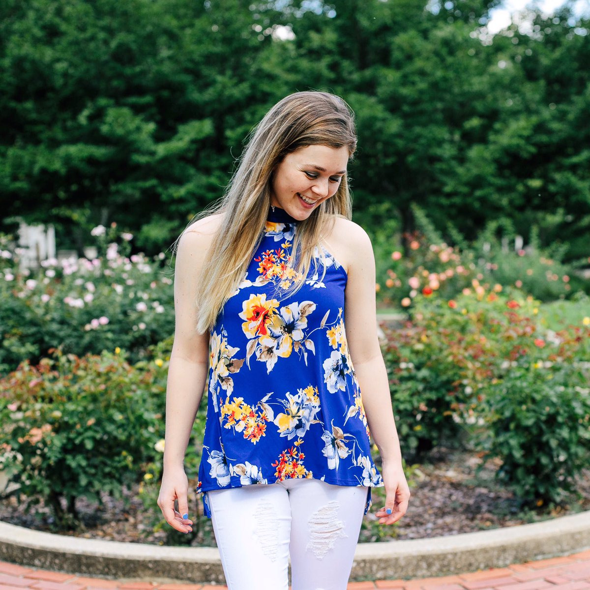 wear_NAtIONS's tweet photo. The bold and the beautiful 🌼🌺 https://t.co/gcfKs8dn84