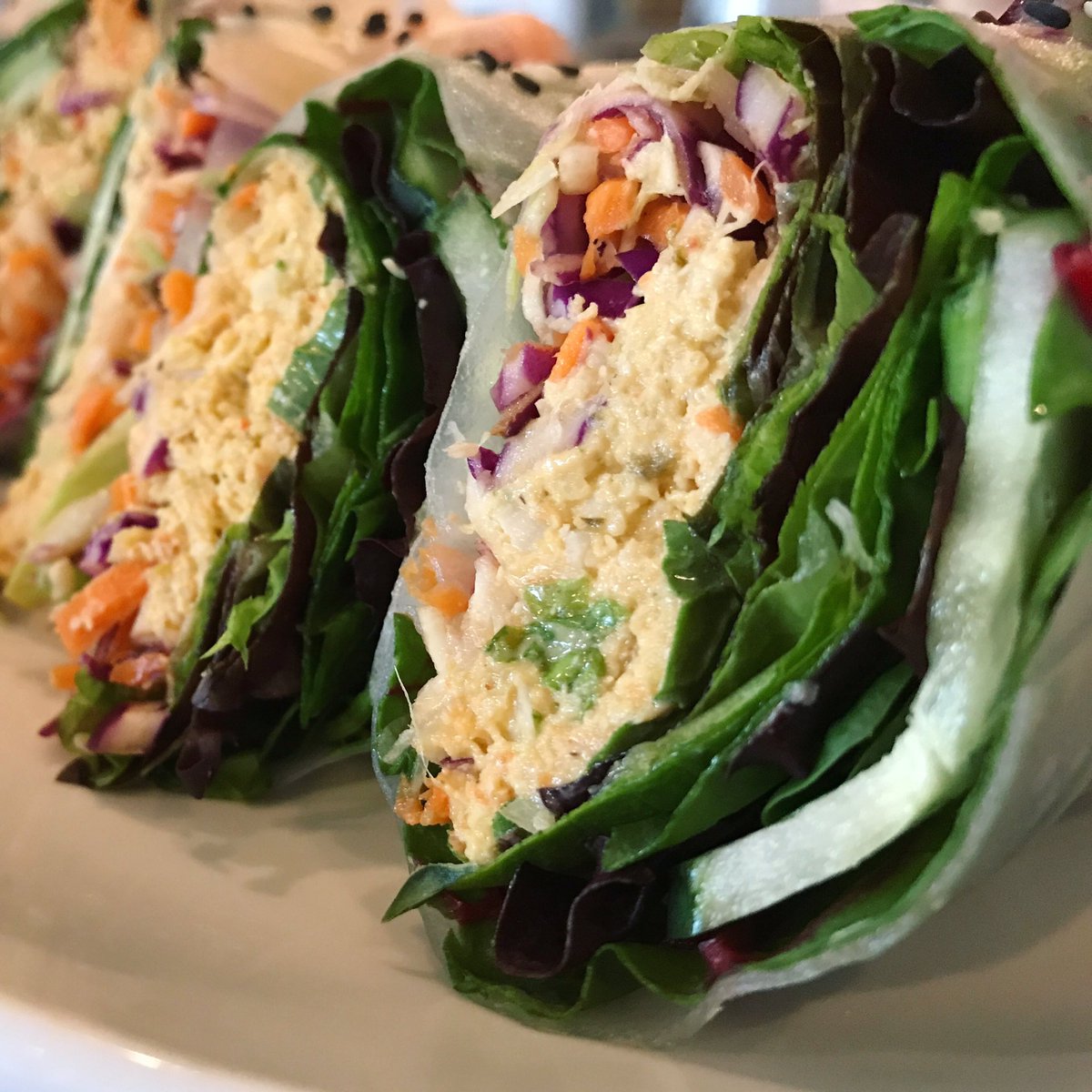 kristine_palko's tweet photo. My #qualitarian meal 😋 who says #plantbased can't be delicious and healthy? What 's for #dinner? https://t.co/kpRNYpJd9f