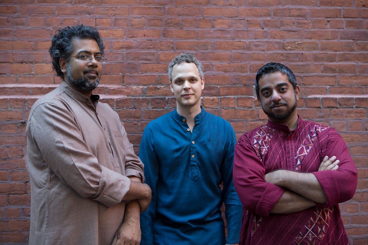 Chamber Music America (@cma_tweets) on Twitter photo From Chamber Music Magazine: Arun Ramamurthy's (<a href="/Arunviolin/">Arun Ramamurthy</a>) innovative blend of jazz & Carnatic music: ow.ly/Pz4R30e7pCb From Chamber Music Magazine: Arun Ramamurthy's (<a href="/Arunviolin/">Arun Ramamurthy</a>) innovative blend of jazz & Carnatic music: ow.ly/Pz4R30e7pCb