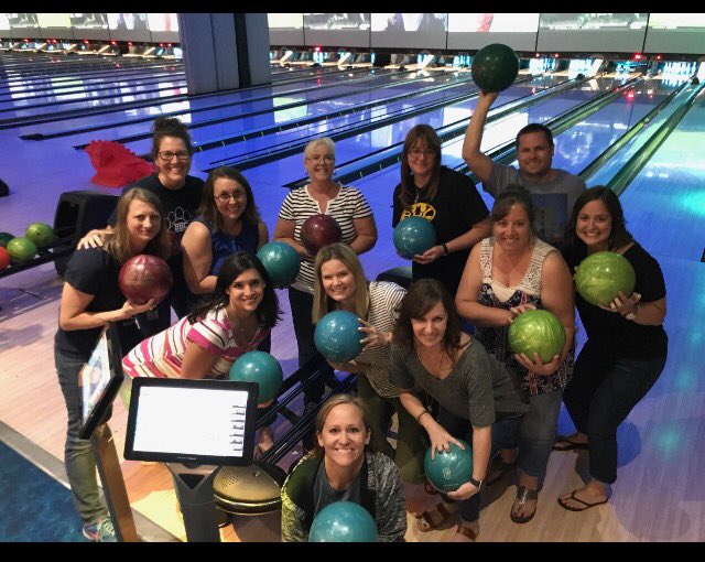 Pattersons5thgr's tweet photo. Fun team building time with the team leaders!! #bhcbears17 #1LISD https://t.co/upxWeLwwGj