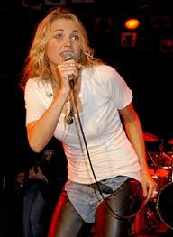 Randime77's tweet photo. @RealLucyLawless Best concert ever now a musicsl...Oh yes welcome back to the Pleasuredome.....sinful...seductive soulful and sultry.......#BringBackTheChaps https://t.co/tuL458DMAD