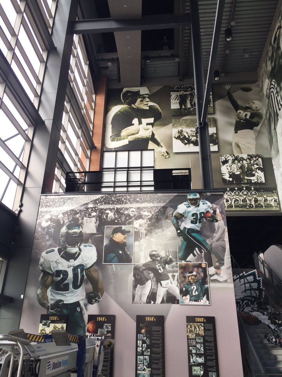 hklageman's tweet photo. 🦀Maryland #TeacherCon takes over @LFFStadium 🦅#MDforCS @TeachCode @codeorg tonight! https://t.co/mLnymyMvz4