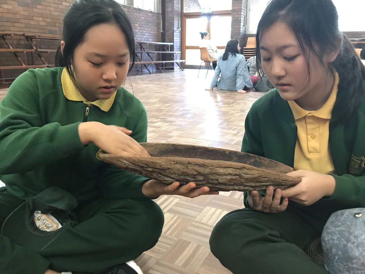 GNICOS7's tweet image. Appreciating our Aboriginal culture @HarcourtPS #EDWeek17 @janholt07 @KathyPowzun @mserafim1