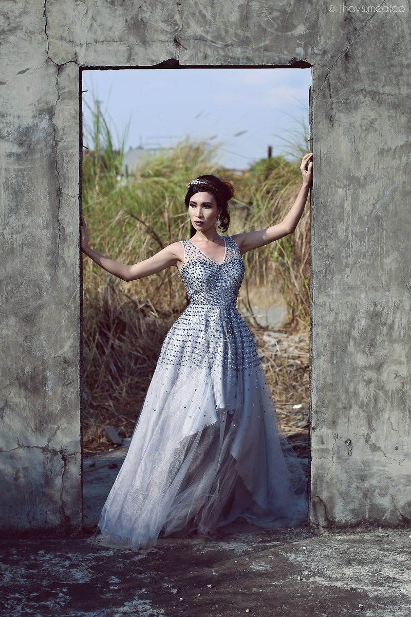 clifforddaing's tweet photo. #GlamThatWay one of my creation. Thank you so much sir Jhovs Medico and Michelle Dogillo #FreedomIsland #CliffDCreations #PhoenixFashionWeek https://t.co/Y4Z62mY4Ps