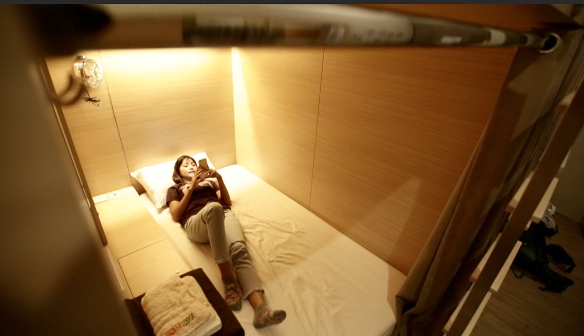 KompasTV's tweet photo. Mau tahu di mana hostel dengan harga bersahabat di Jakarta? Yuk, ke @thepackerlodge bersama @anita_mae11 dlm #WeekendYuk 10.30 WIB https://t.co/YKqNsFUeZd