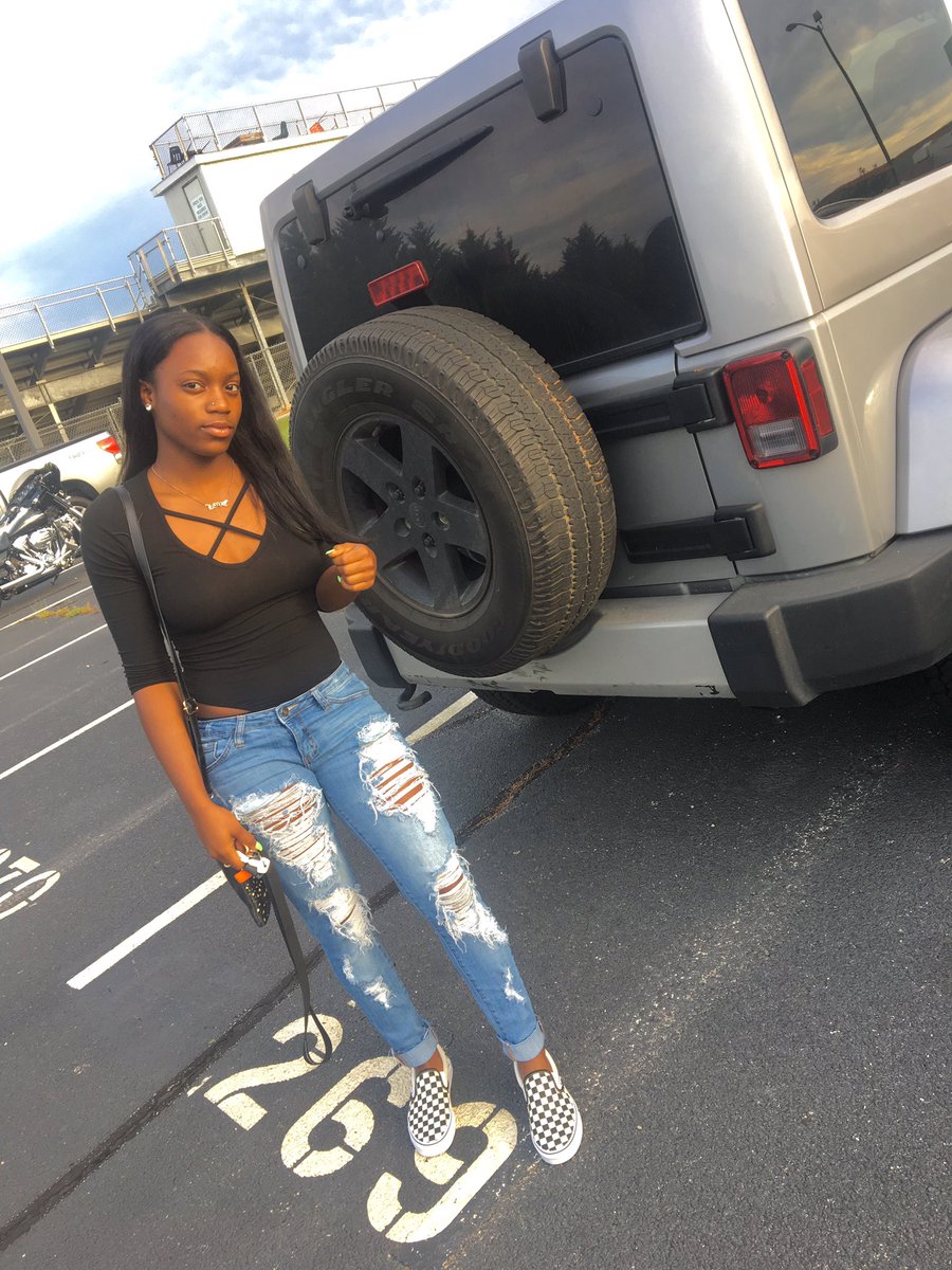 tameriaal's tweet photo. still got a lot to prove π€π #mylastfirstday https://t.co/E8KjeOojCa