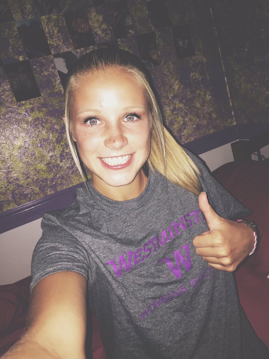 Emilie_veale2's tweet photo. Super excited and blessed to announce that I have committed to play college soccer at Westminster in 2018!! Go Griffins!💜💛⚽️ https://t.co/PeaLjwdFdq