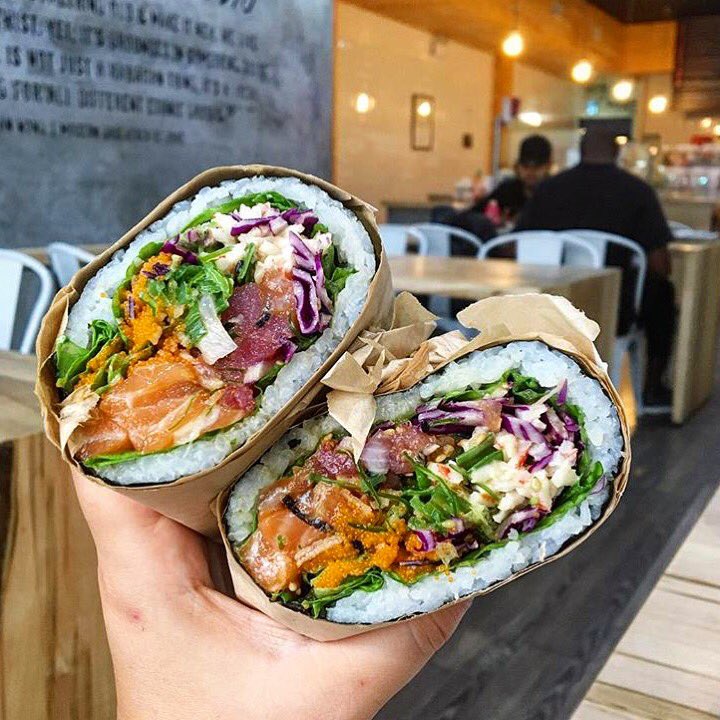 PokitoCanada's tweet photo. We know what's good! 😋🥙#PokitoCanada #Pokito #HumpDay #Poke #TorontoPoke  #TorontoEats #BlogTO #TorontoLife #PokeBowls #Instafood #Instaeat https://t.co/eiiZWFchFA