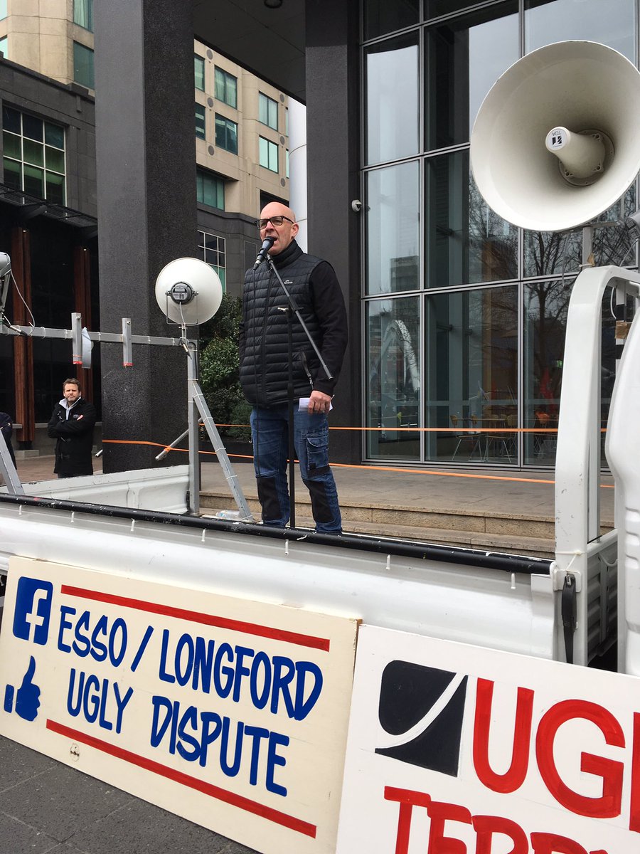 VicUnions's tweet image. #ExxonMobil "the 6th largest company in the world didn't pay a cent in tax last year" @theamwu