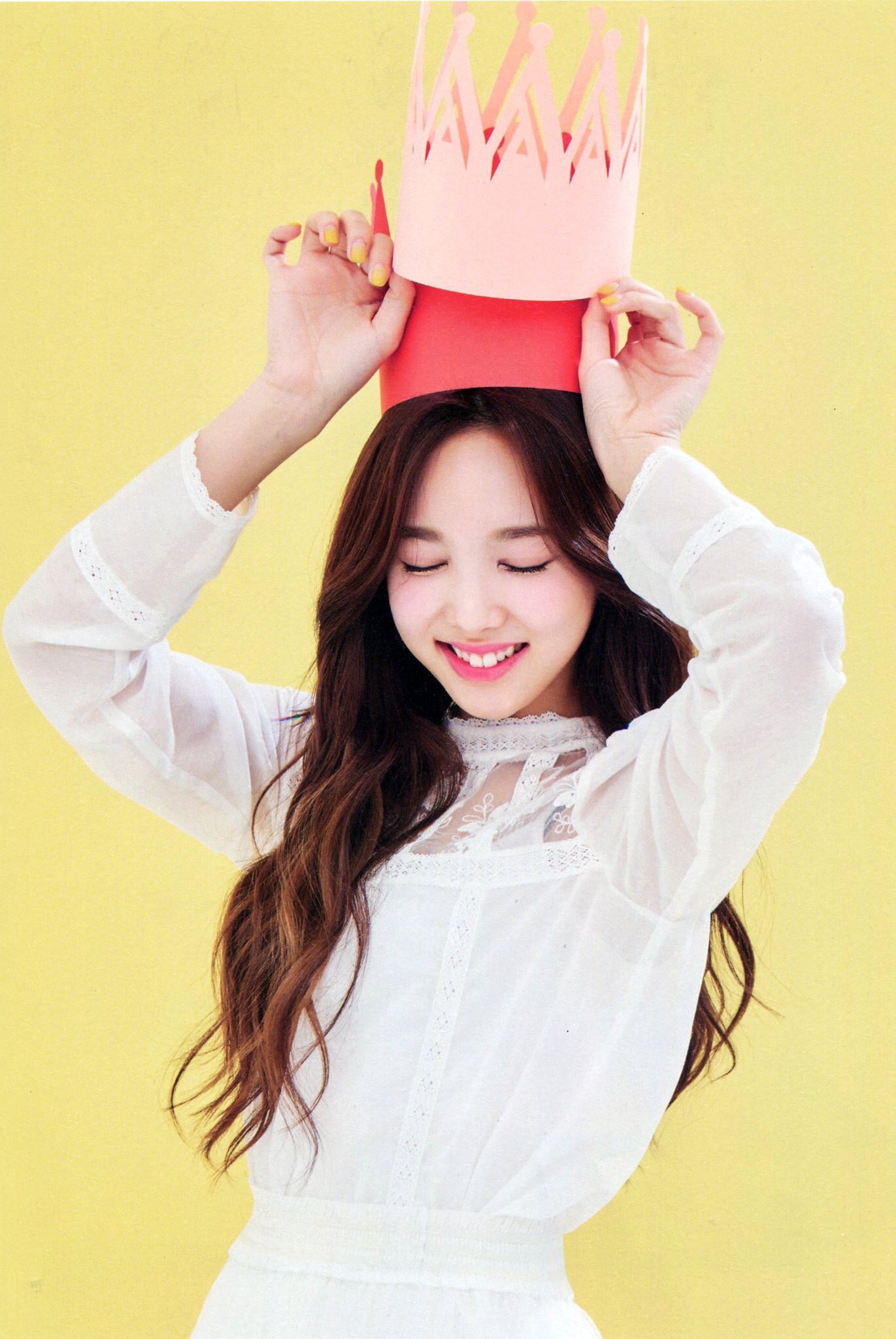 nayeon pics on Twitter: "TWICEZINE scans…