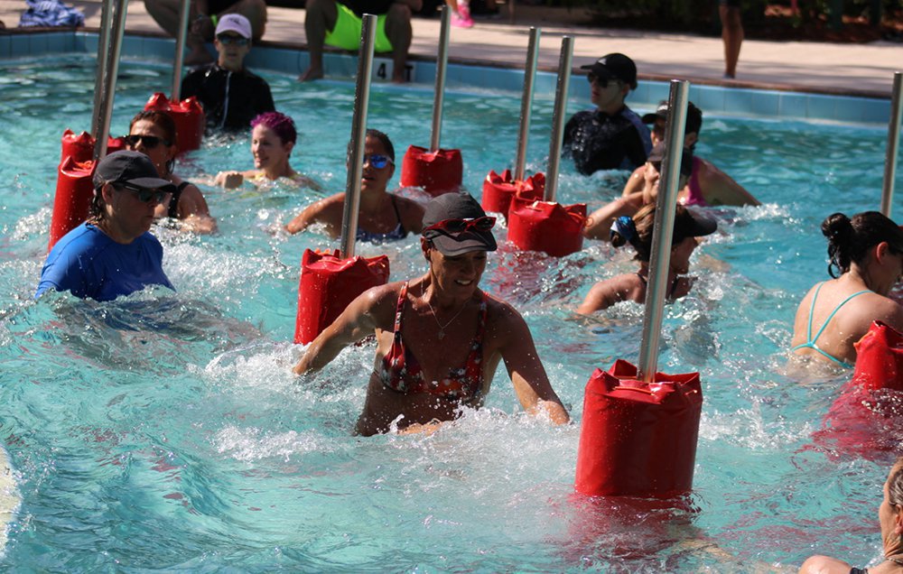 MensHealthMag's tweet image. 6 super fun pool workouts that aren't swimming (via @PreventionMag): spr.ly/60188tmWY