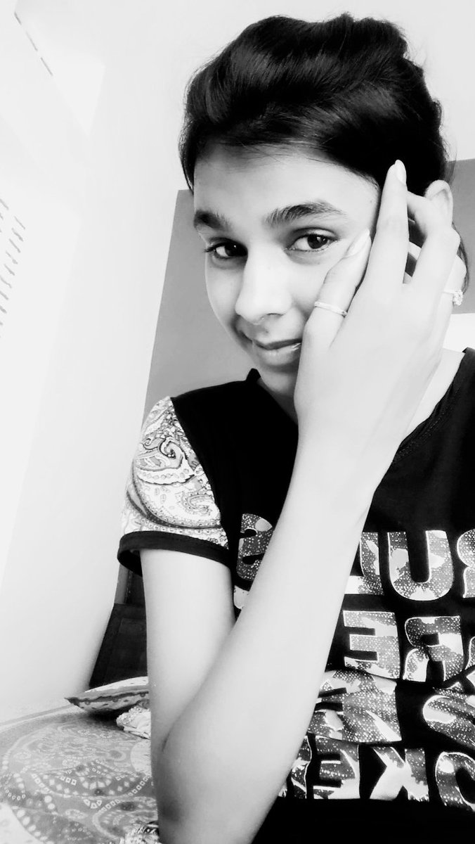 khushililear's tweet photo. https://t.co/1ZaVfSopSX