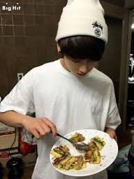 Jungkookie_Hang's tweet photo. π§ Δn Δα» sα»ng , sα»ng Δα» Δn π± Part 2 !
#BTSEating https://t.co/3OCsa26g1p