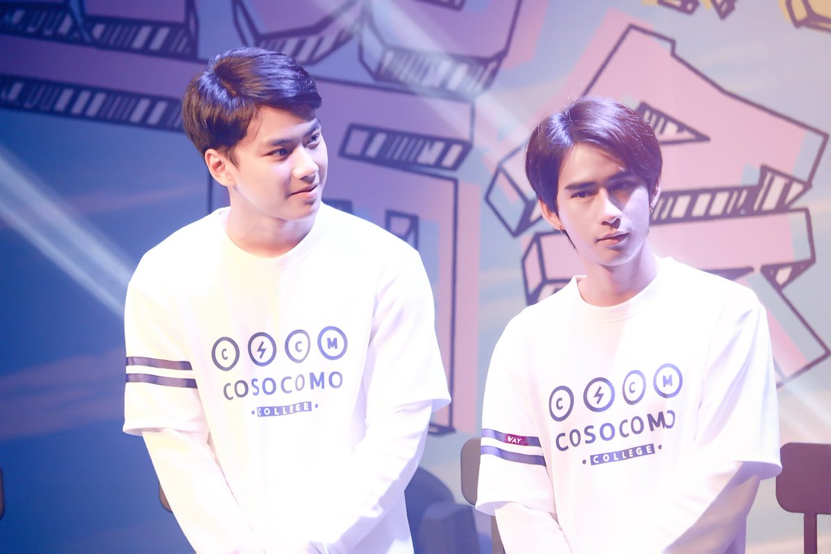 which_wayway's tweet photo. #OhmToey# 
Look at me
#ohmpawat  #toeysittiwat 
@ImerbSittiwat @ohmpawatt https://t.co/gcewScPMFN