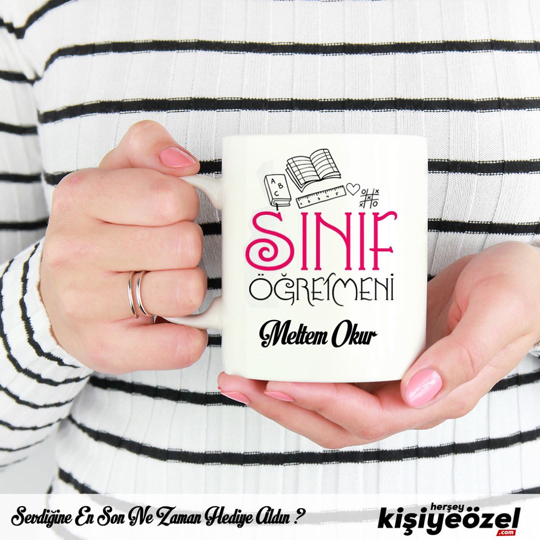 Online Adres: herseykisiyeozel.com😀

#sevgiliyehediye #özelhediye #sürprizhediye #hediye #hediyelik #ozeltasarimkupa #ozelbaskilikupa